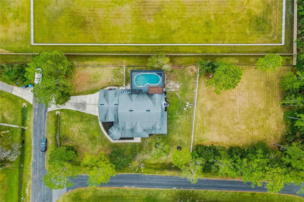 Listing Photo 8