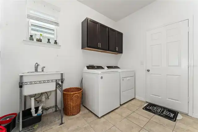 Listing Photo 16