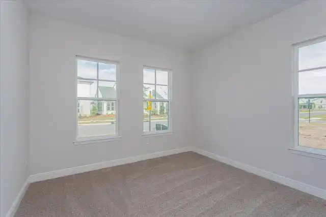 Listing Photo 16