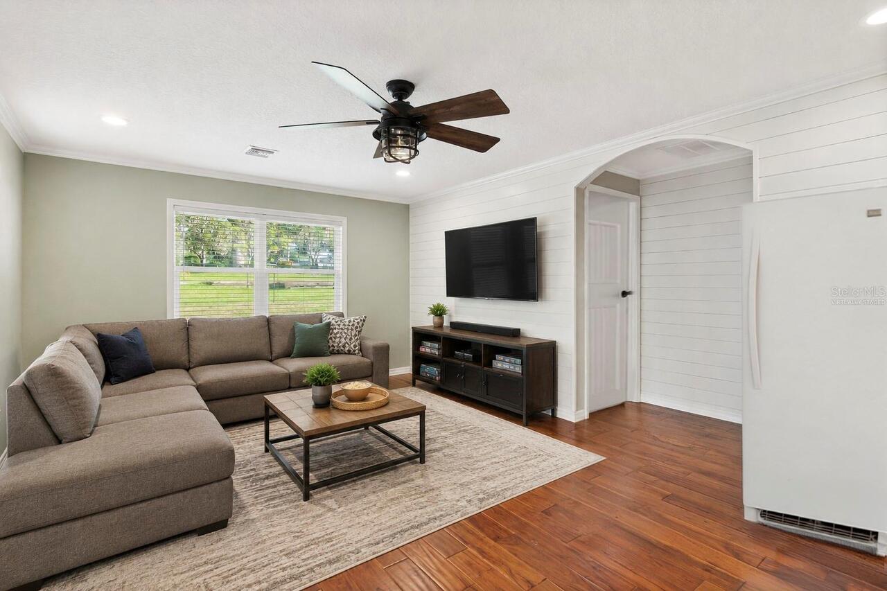 Listing Photo 18