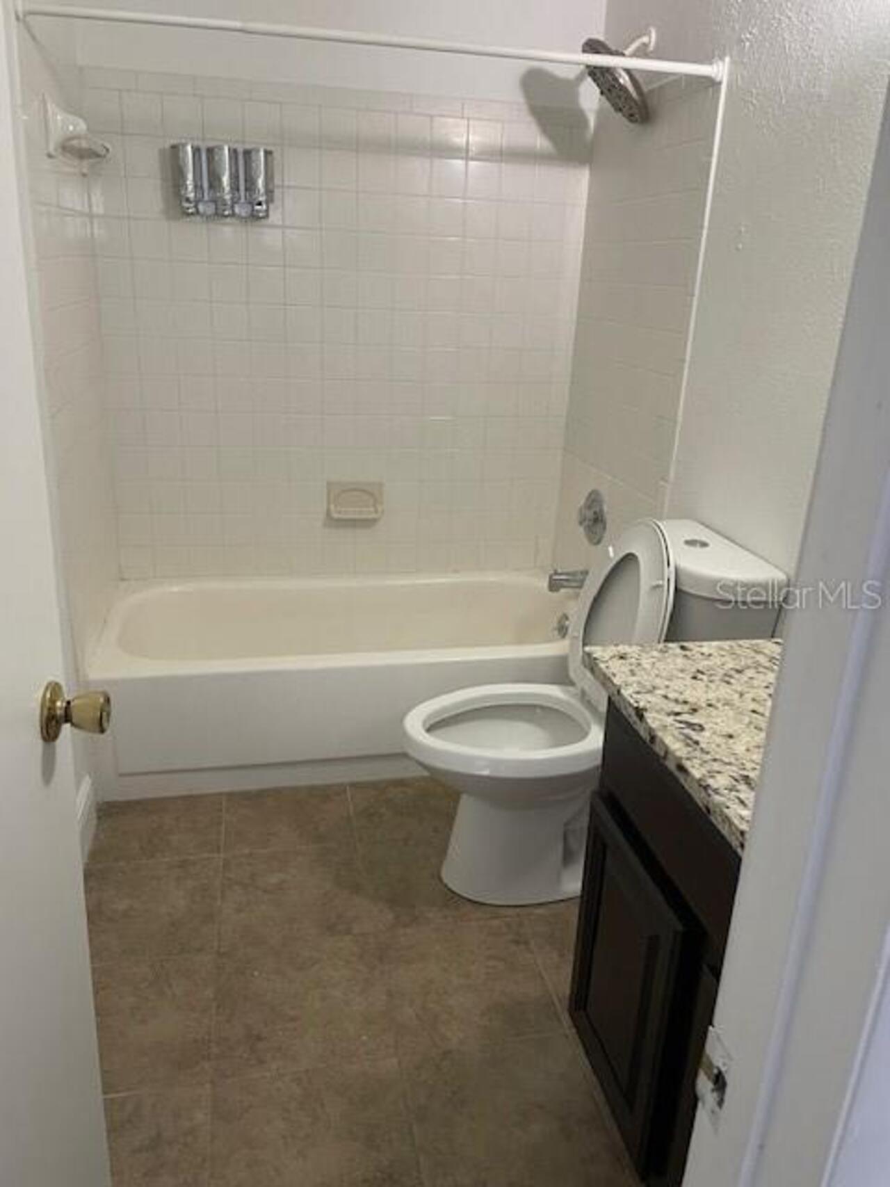 Listing Photo 9