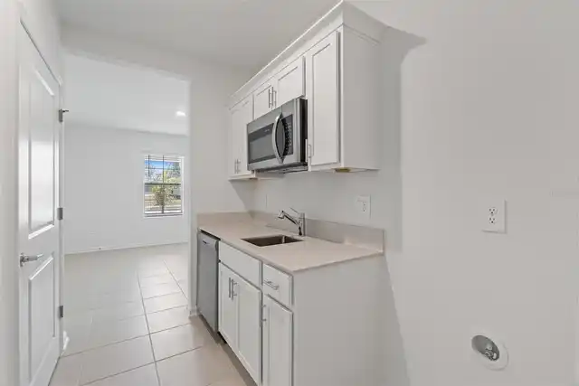 Listing Photo 7