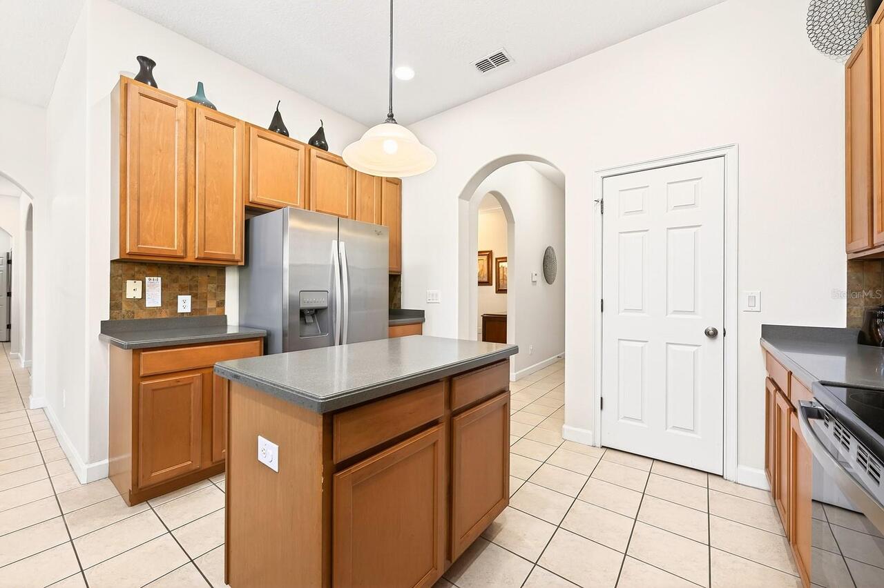 Listing Photo 17