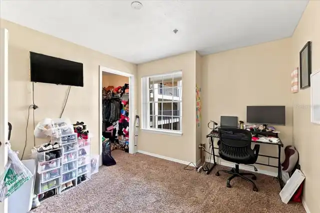Listing Photo 14