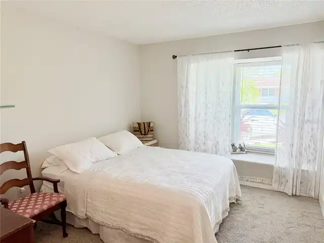 Listing Photo 24