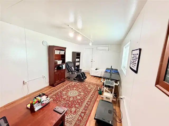 Listing Photo 29