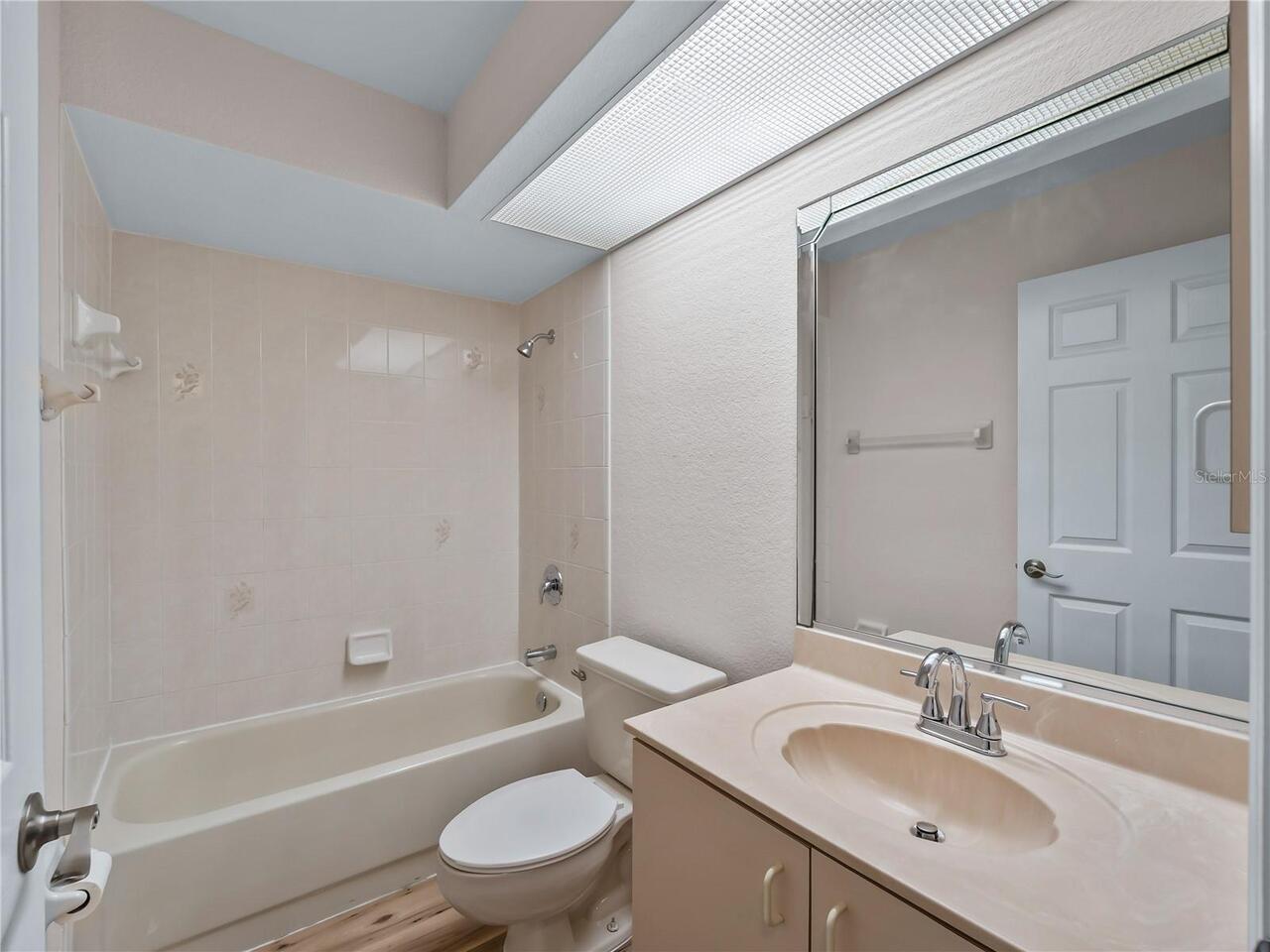 Listing Photo 23