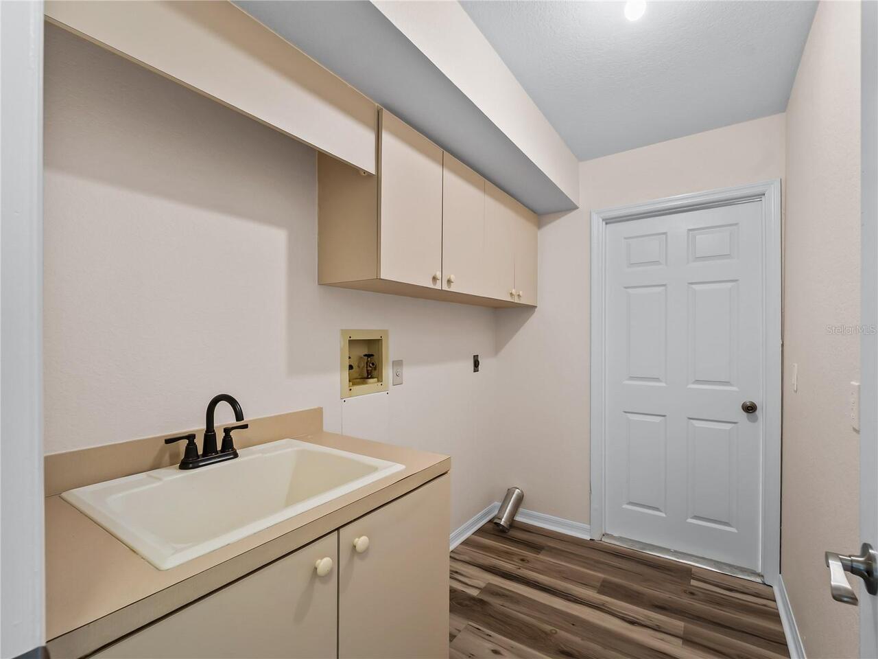 Listing Photo 24