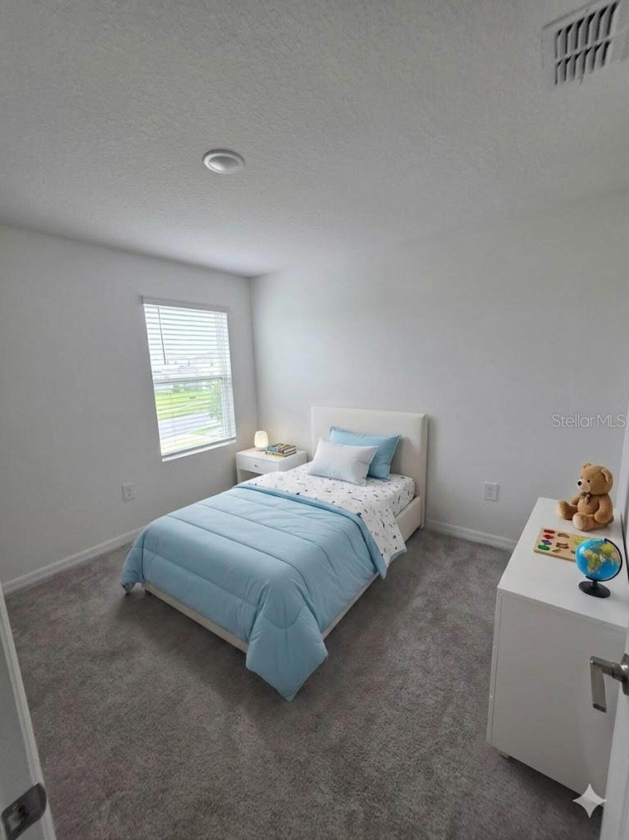 Listing Photo 8