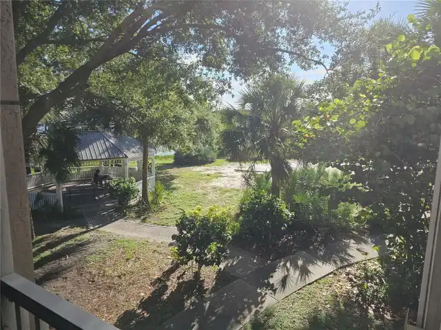 Listing Photo 29