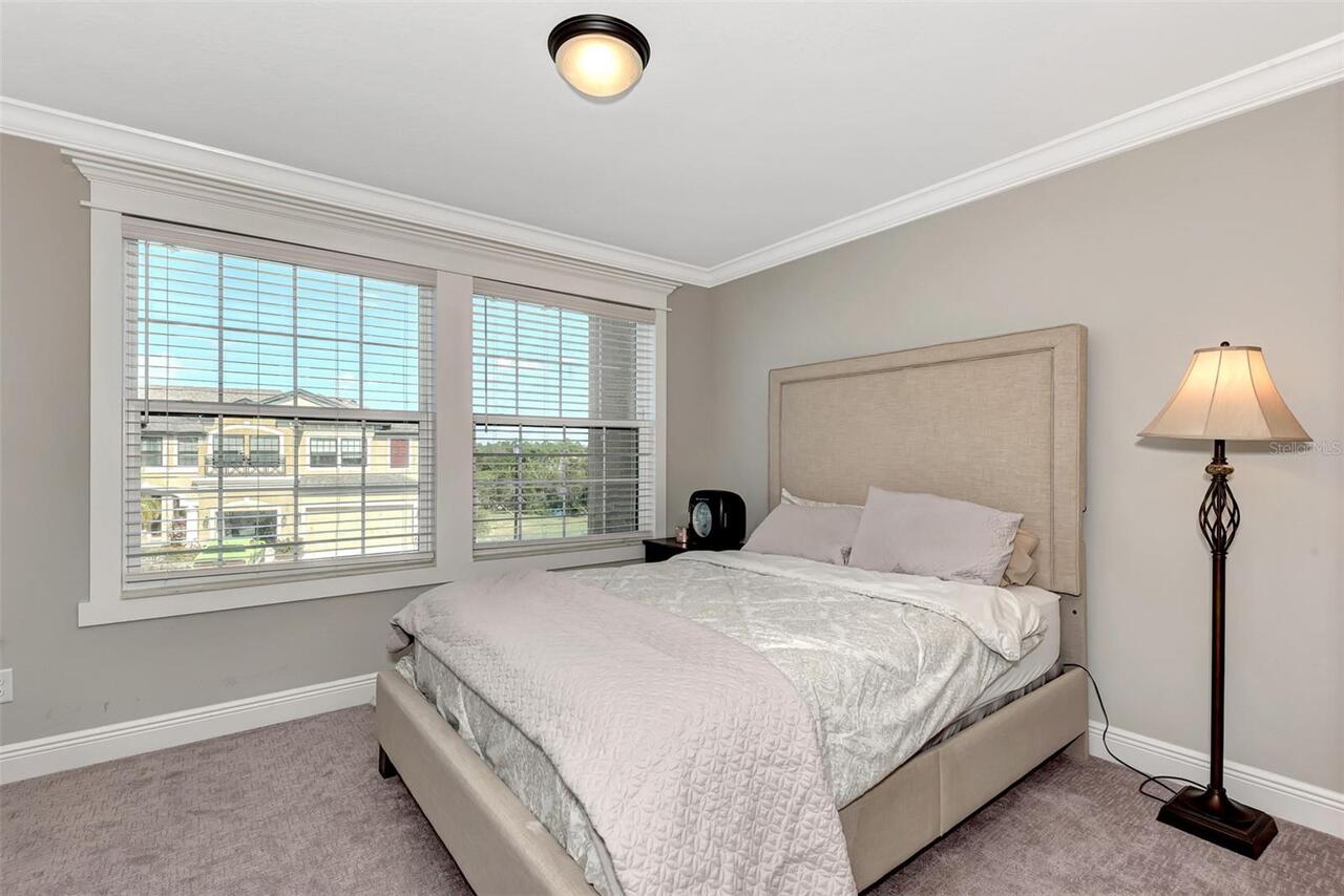 Listing Photo 32