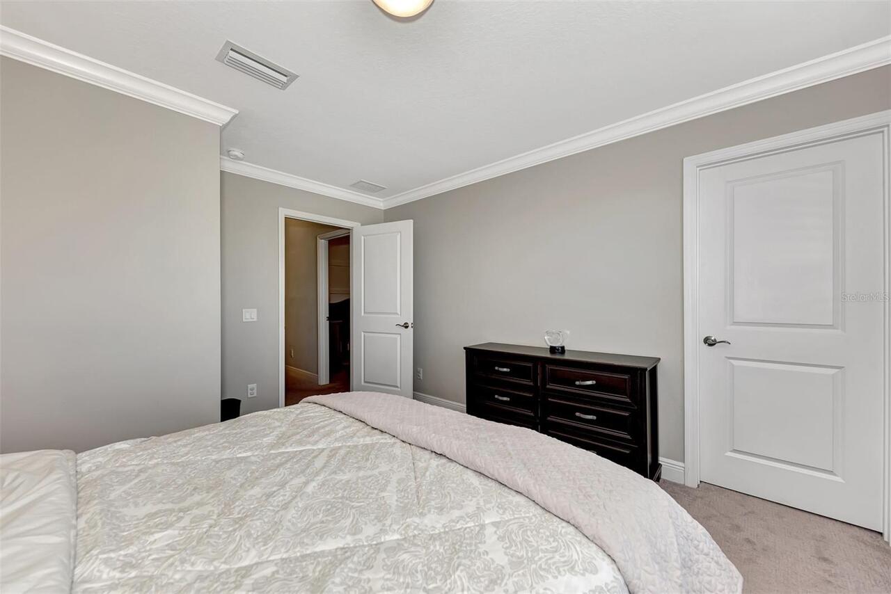 Listing Photo 33