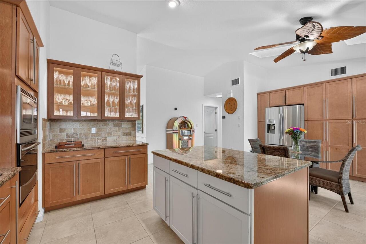 Listing Photo 18