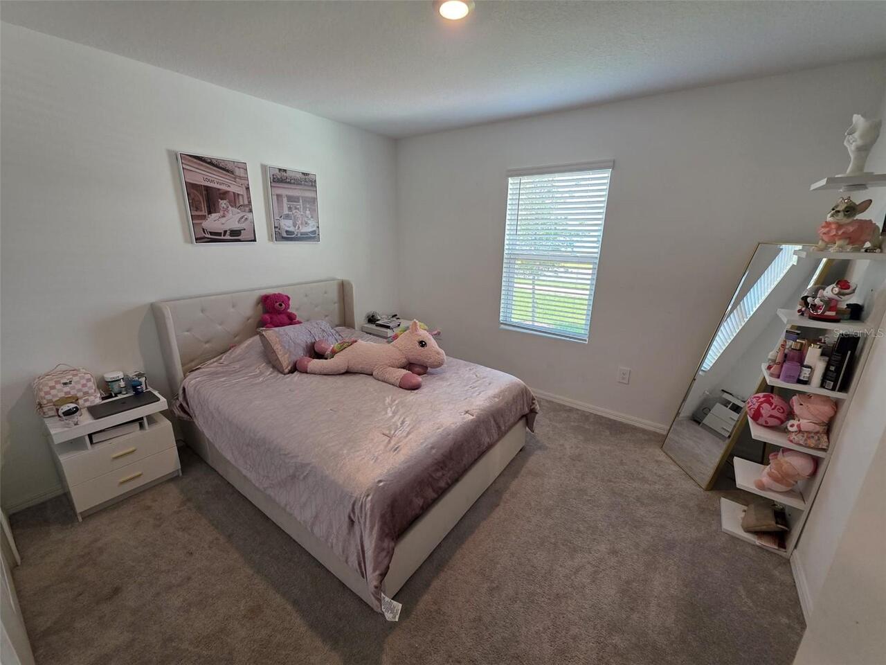 Listing Photo 10