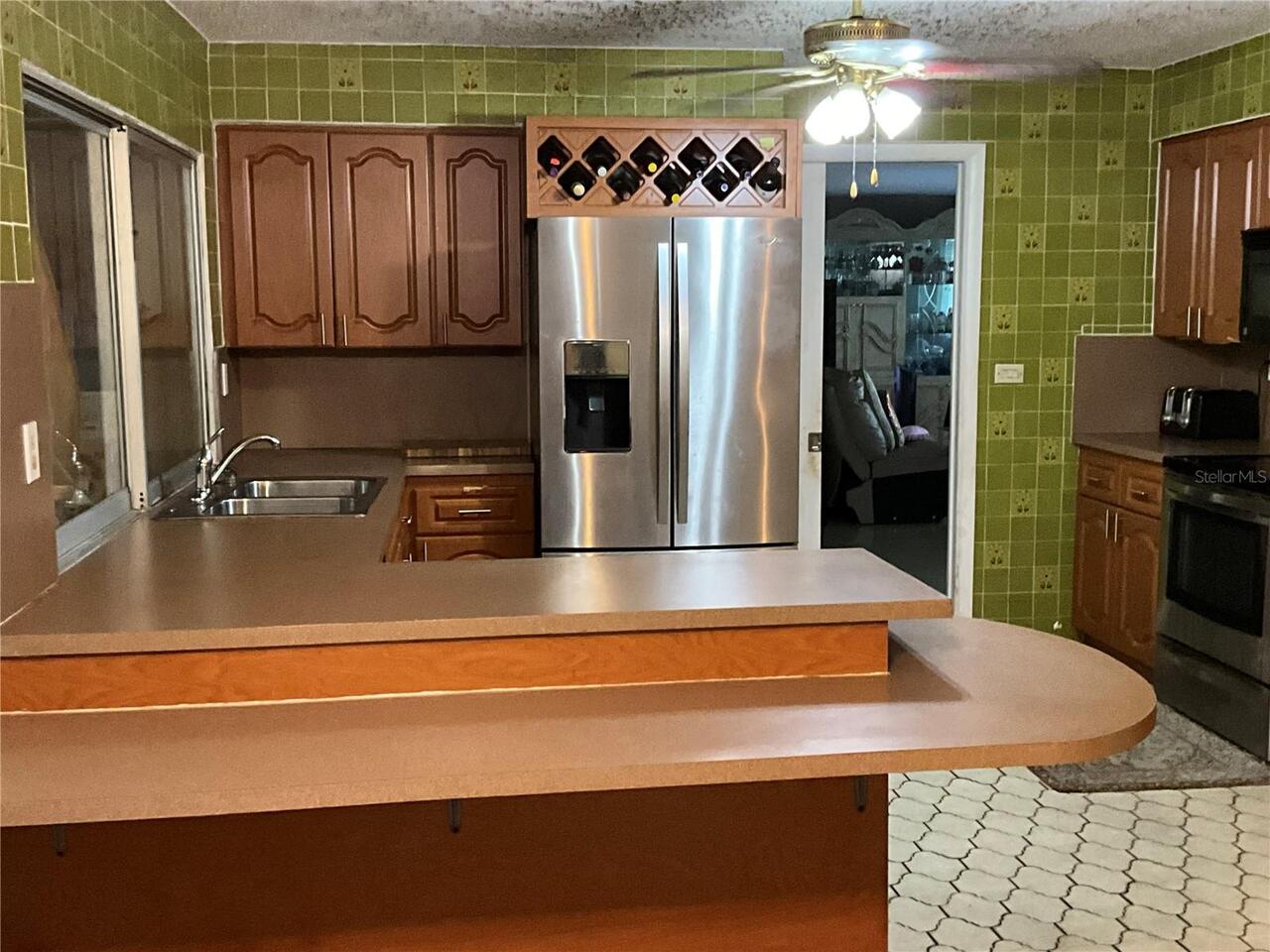 Listing Photo 12