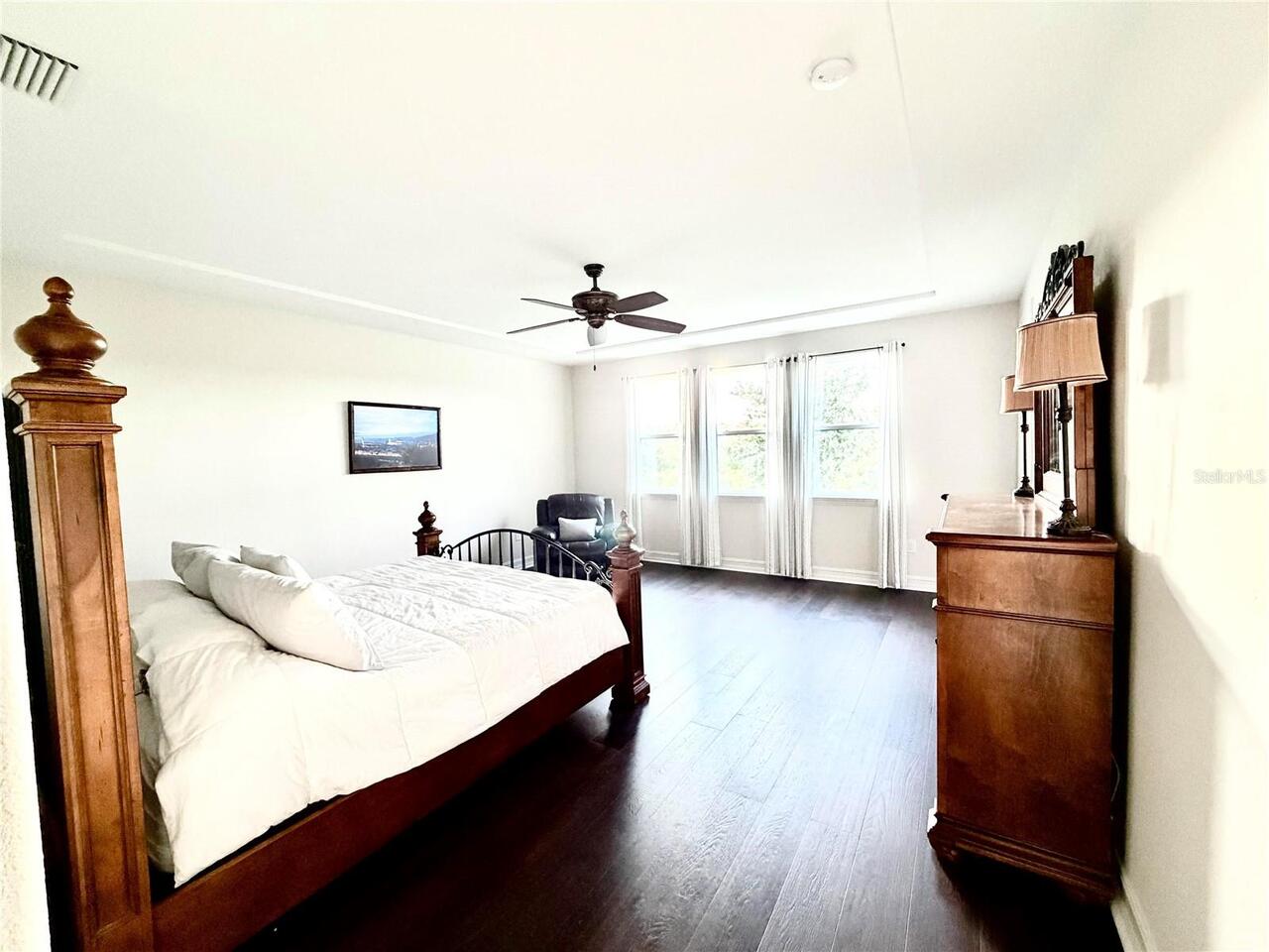 Listing Photo 23