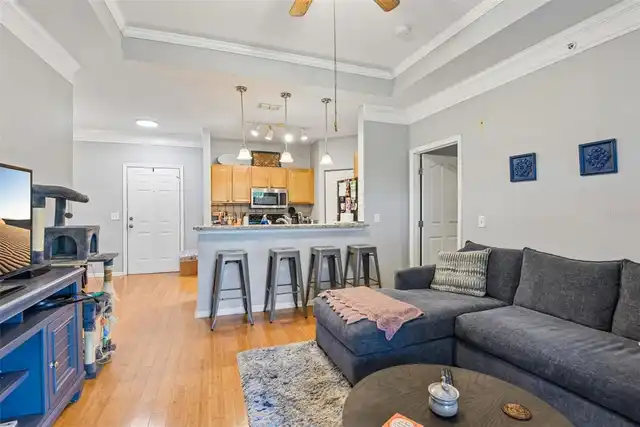 Listing Photo 8