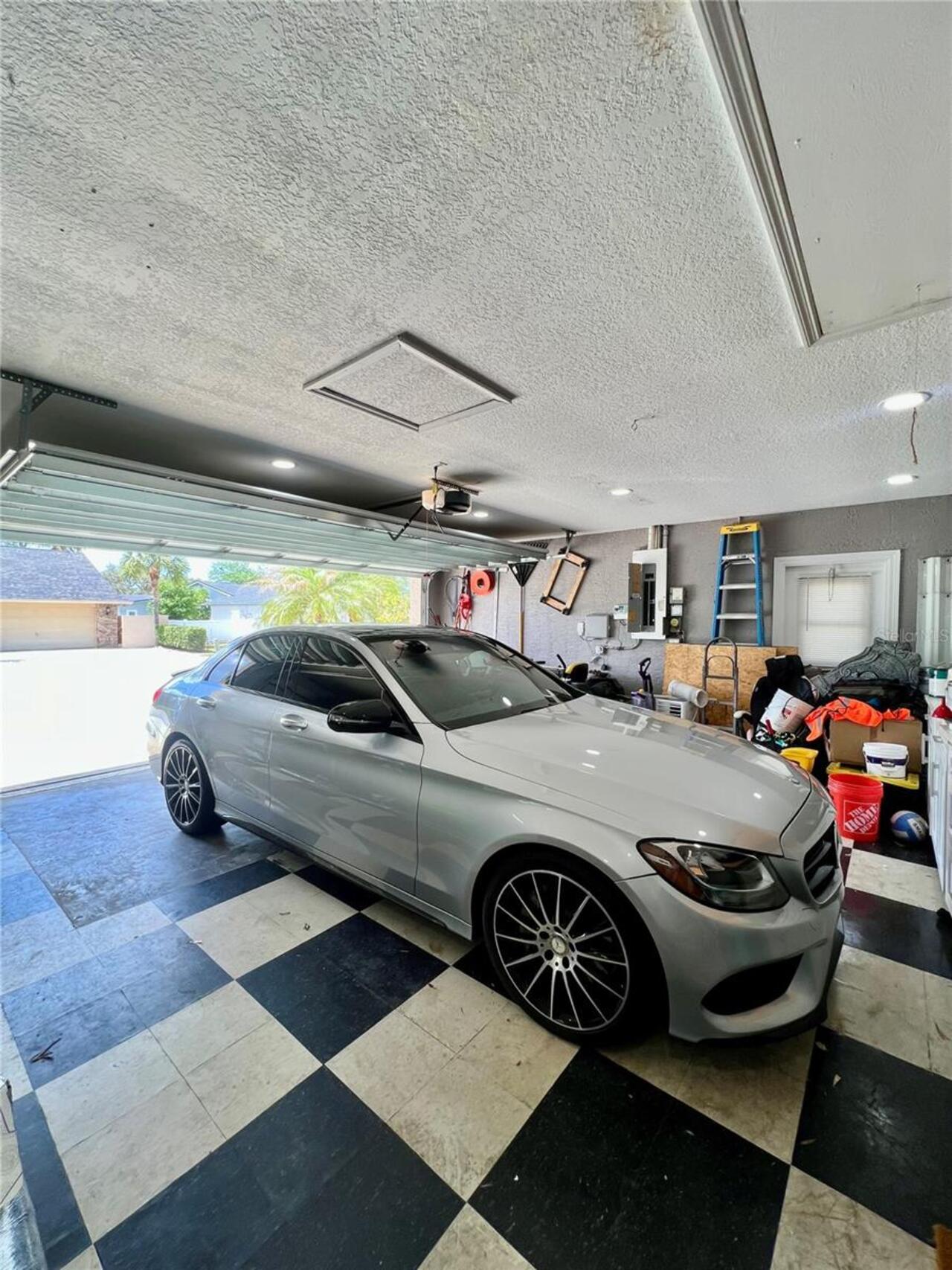 Listing Photo 38