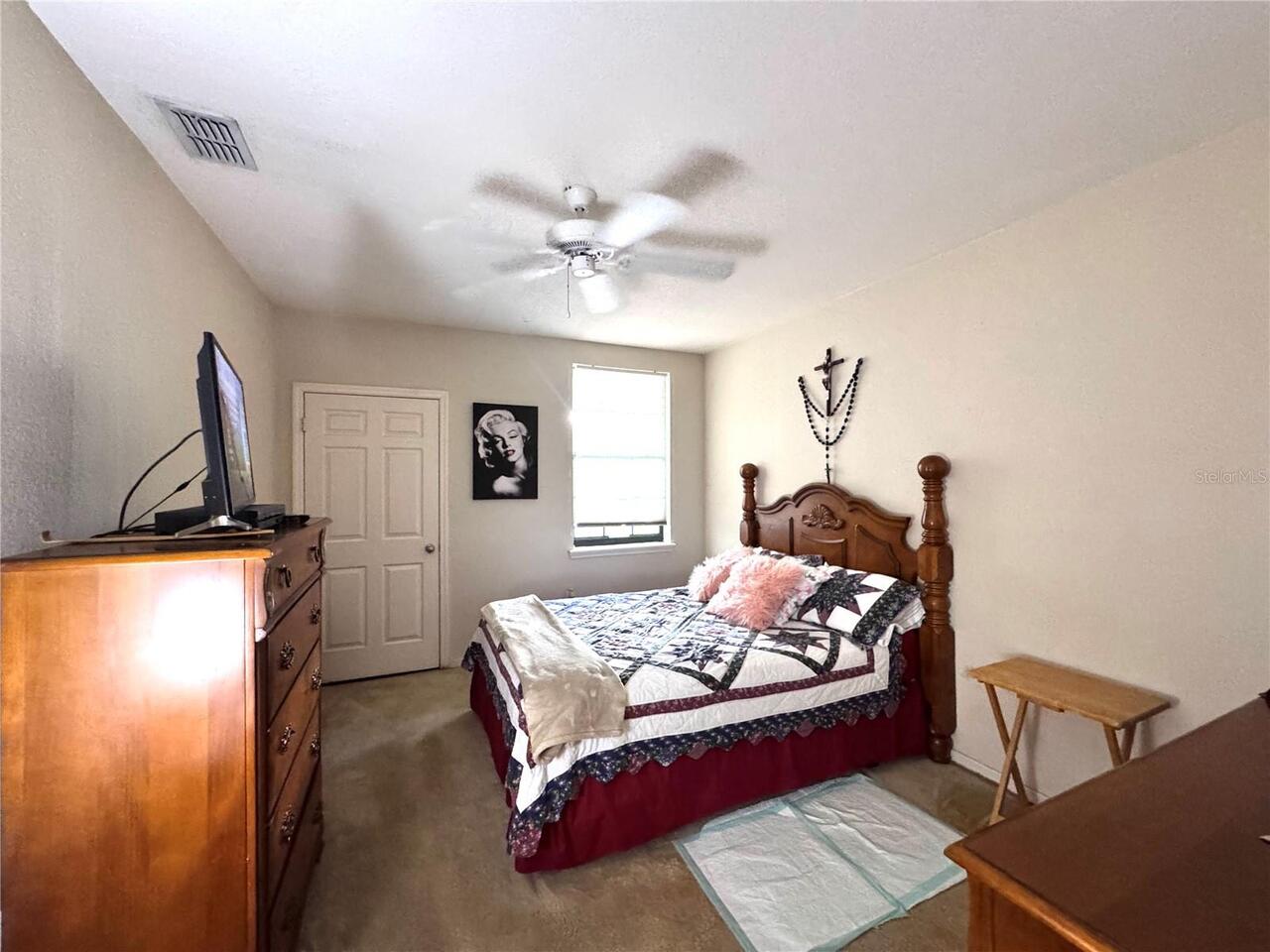 Listing Photo 10