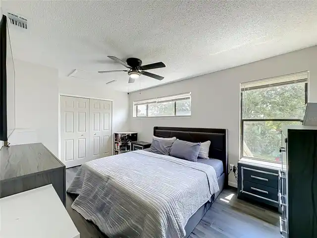 Listing Photo 29