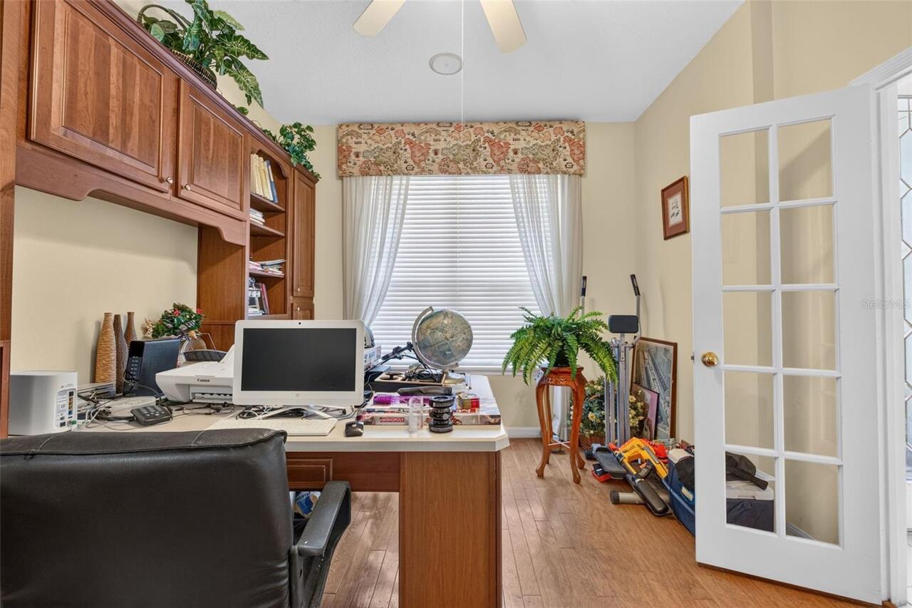 Listing Photo 16