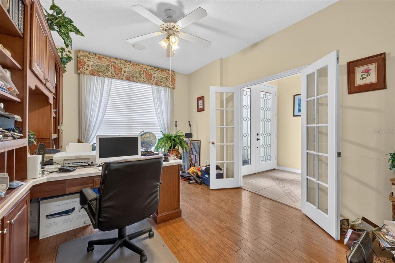 Listing Photo 17