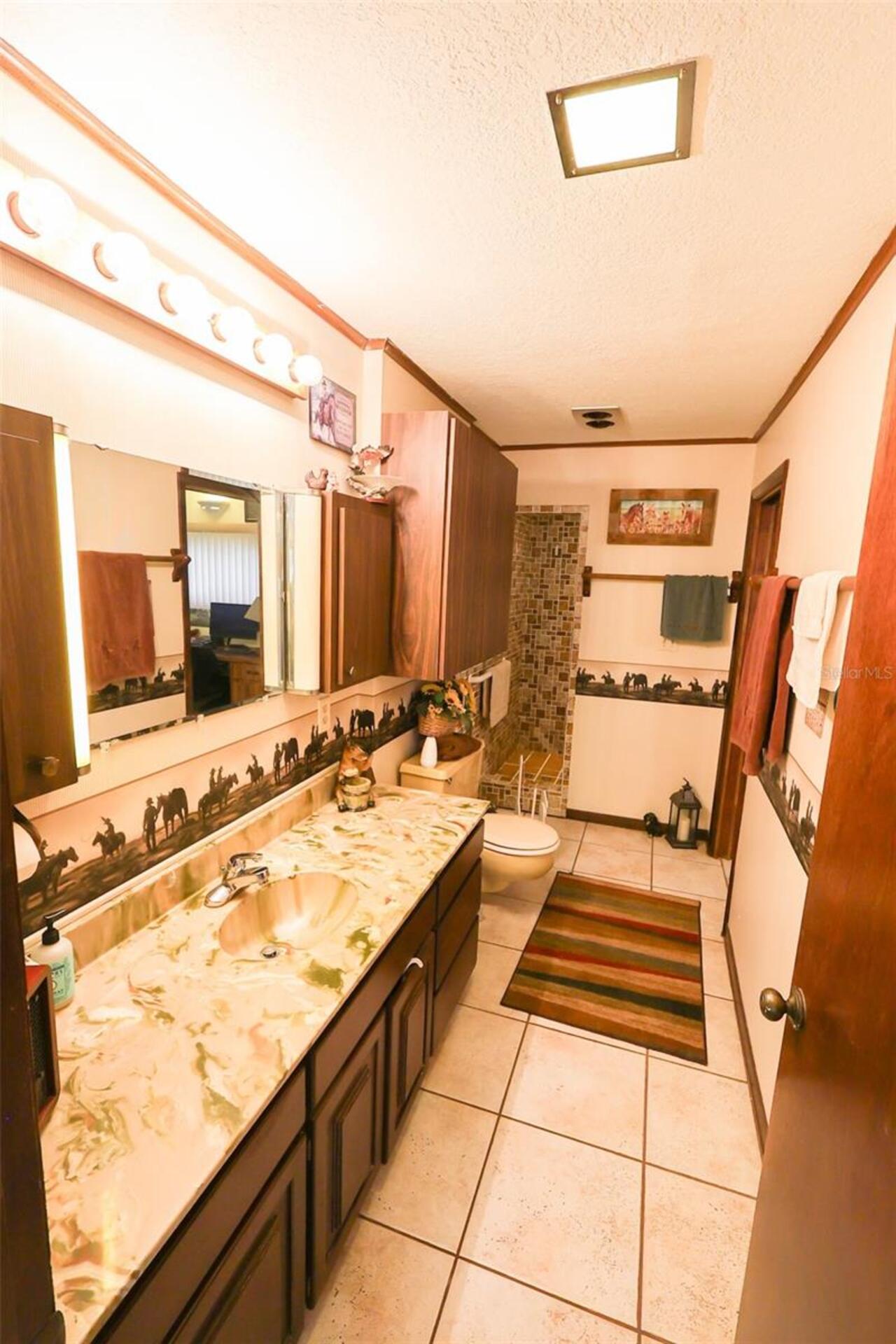 Listing Photo 20