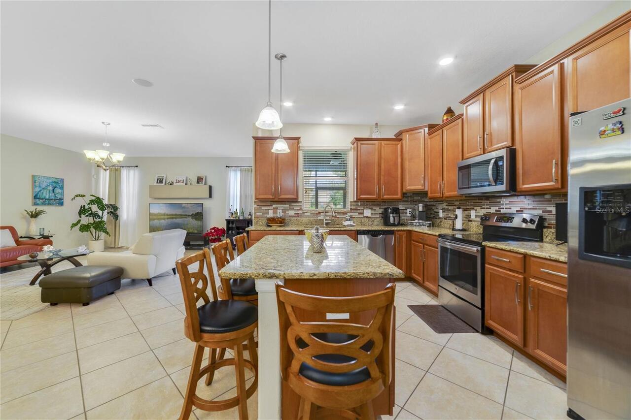 Listing Photo 9