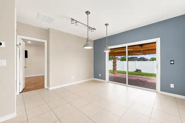 Listing Photo 9