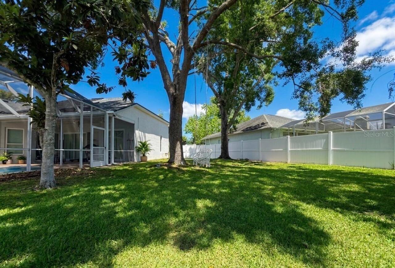 Listing Photo 17