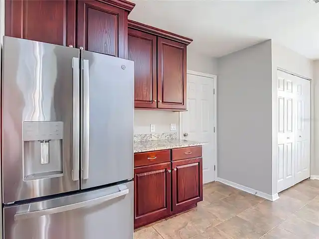 Listing Photo 17