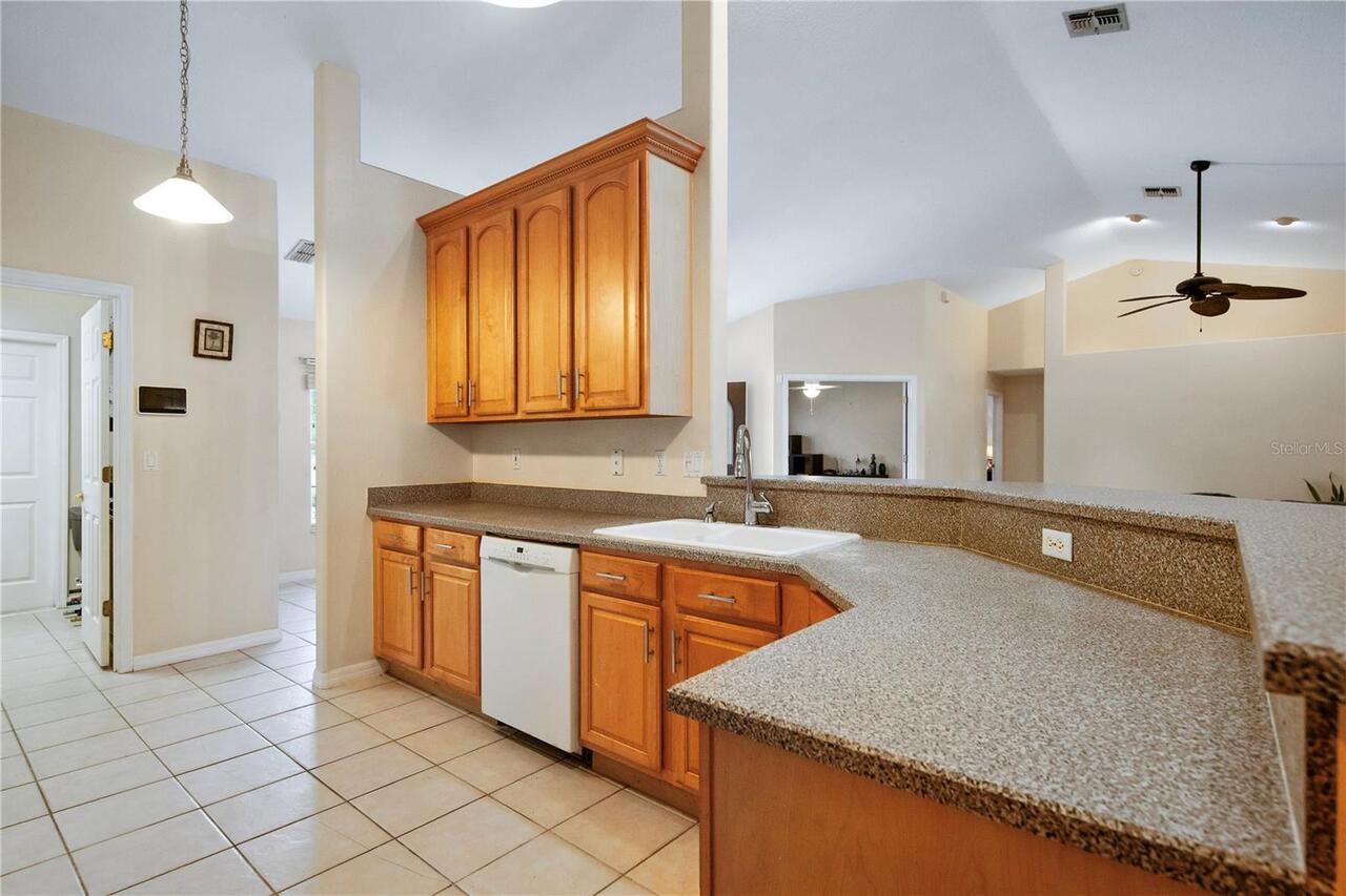 Listing Photo 17