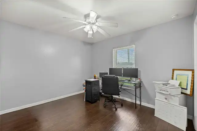 Listing Photo 16