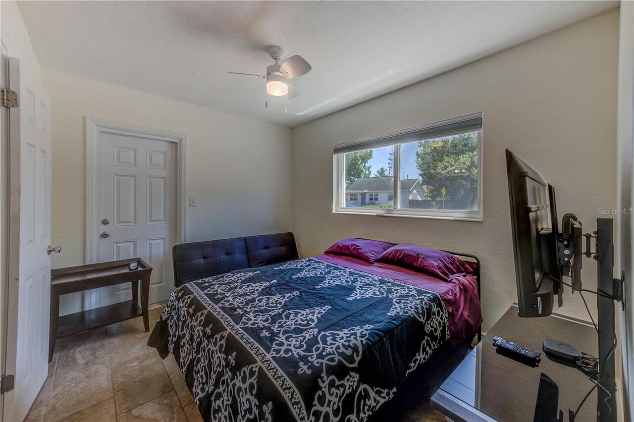 Listing Photo 16