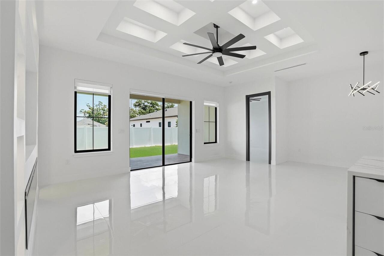 Listing Photo 24