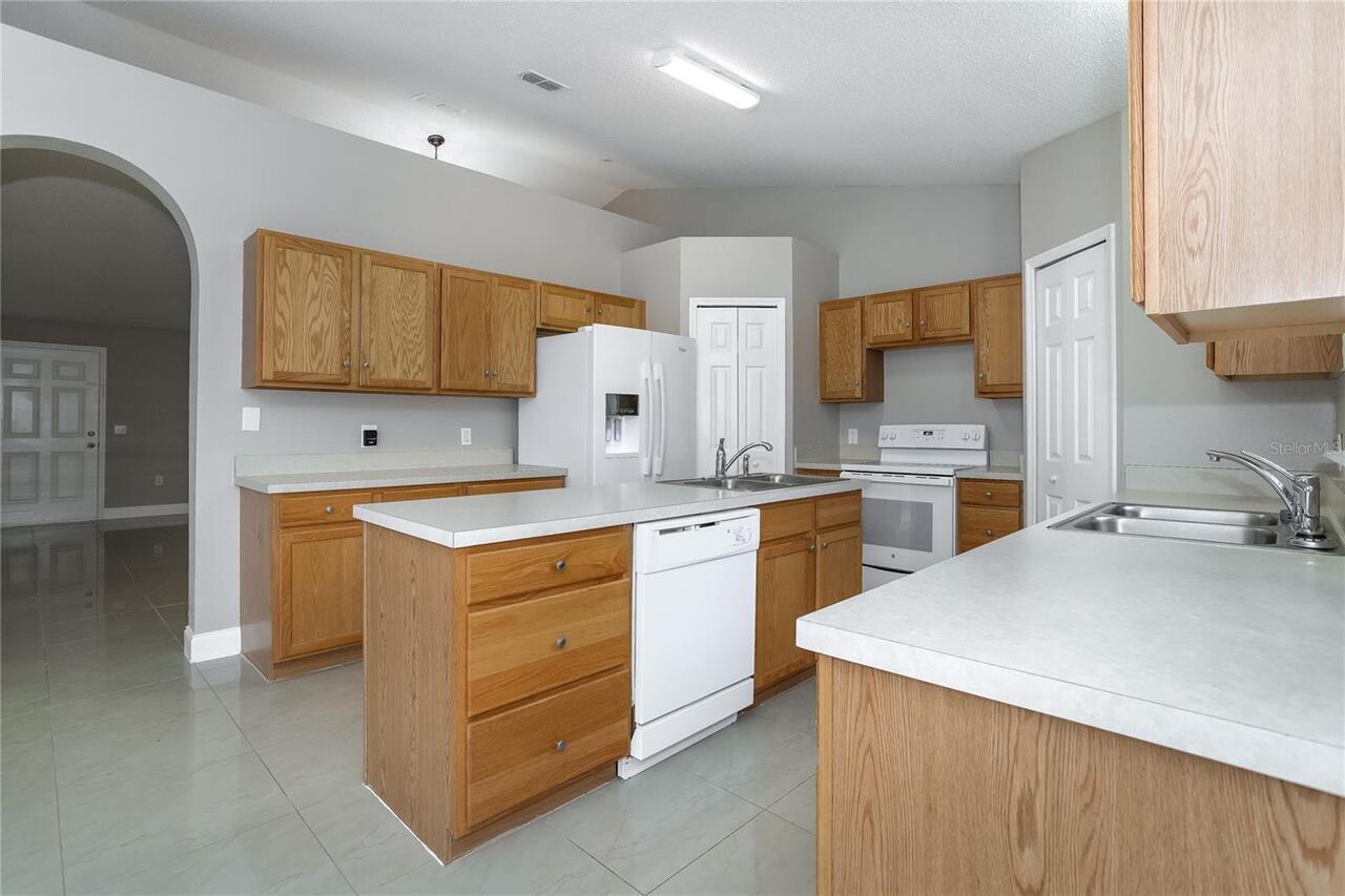 Listing Photo 7