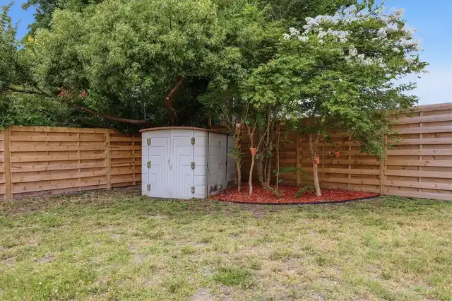 Listing Photo 43