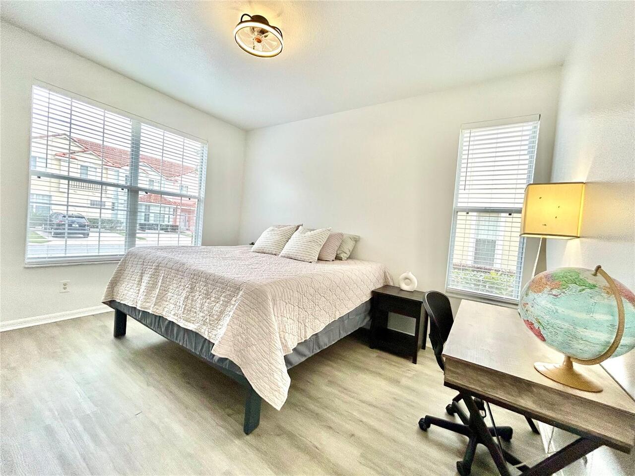 Listing Photo 16