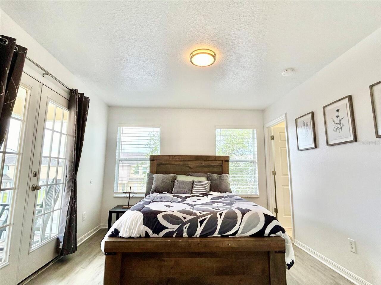 Listing Photo 25