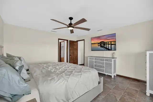 Listing Photo 32