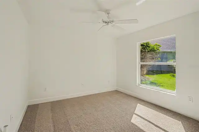 Listing Photo 23