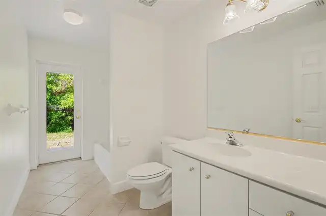 Listing Photo 32