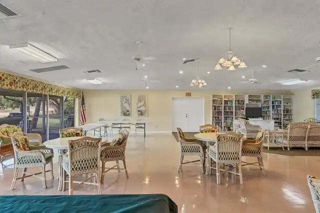 Listing Photo 25