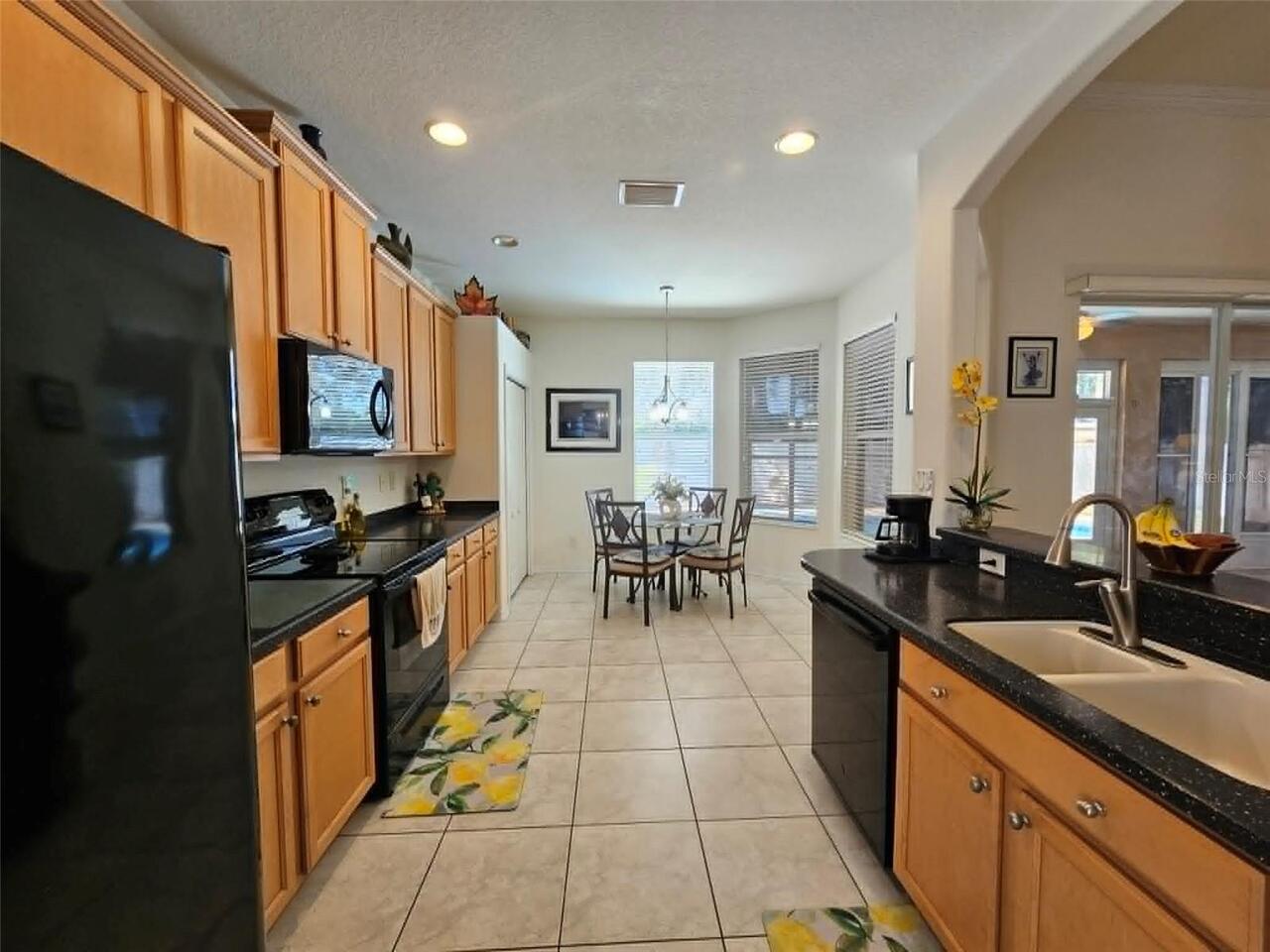 Listing Photo 14