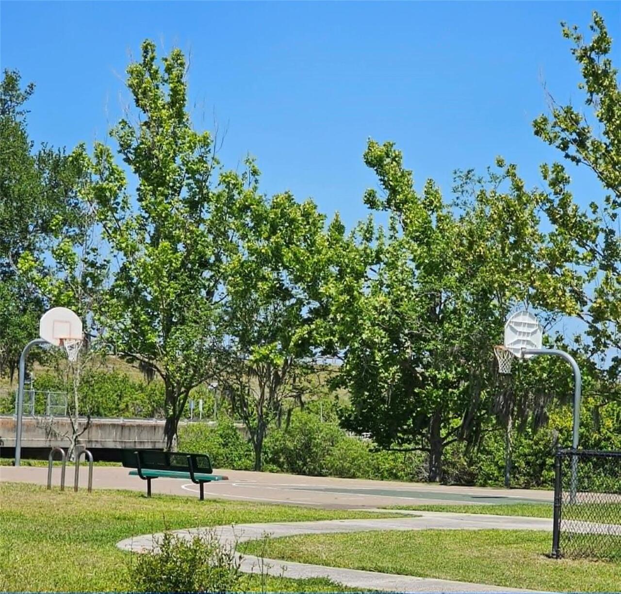 Listing Photo 33