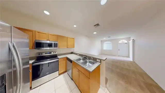Listing Photo 7