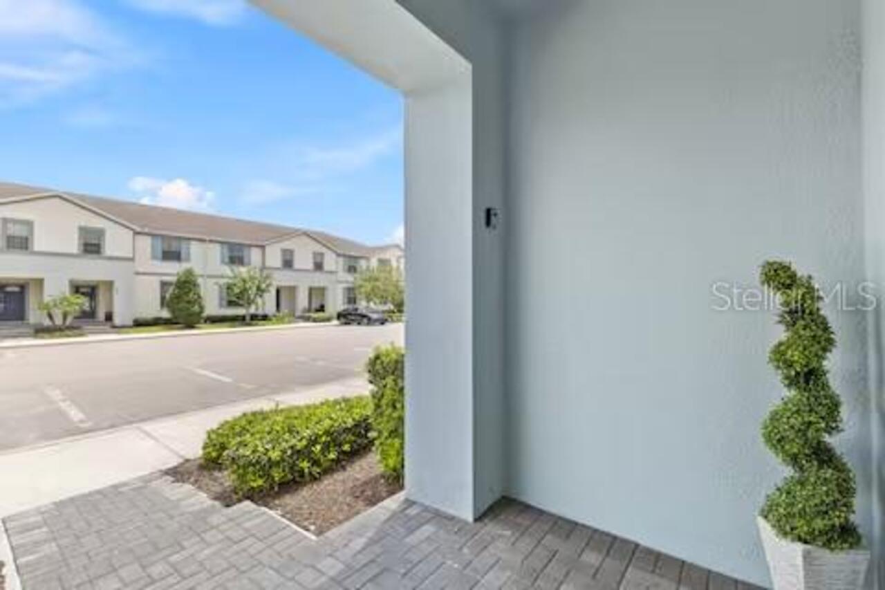 Listing Photo 6