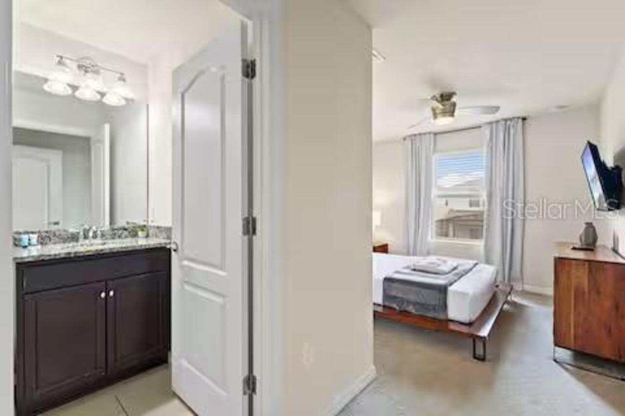 Listing Photo 42