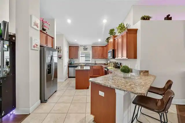 Listing Photo 10