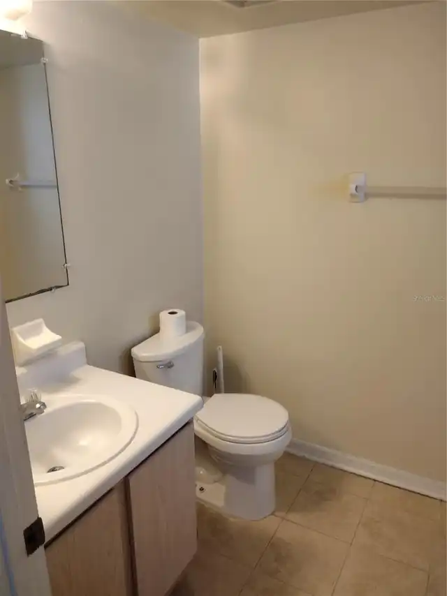 Listing Photo 9